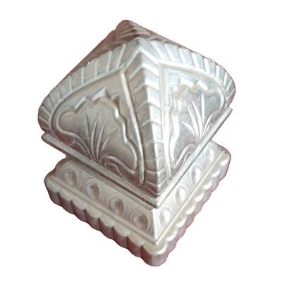 China Popular Cast Iron Metal Aluminum Post Cap Ornamental Fence Post Cap Easily Assembled for sale