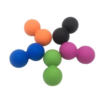 China Custom Silicone Fitness Equipment Eco-friendly Double Band Double Band Logo Lacrosse Peanut Massage Ball for sale