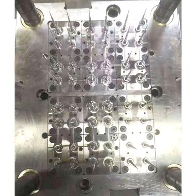 China Life Science Biotechnology Multi-cavity Medical Injection Mold For Lab Consumables Customized Pipette Tip Mold for sale