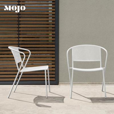 China Modern Outdoor White Steel Restaurant Table and Chair Design Garden Furniture Dining and Cafe Chair Modern Nordic Style for sale