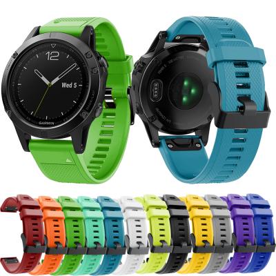 China 22mm Rubber Watch Band Strap For Garmin Fenix ​​5 6 SmartWatch Quick Release Silicone Easyfit Strap For Garmin Forerunner 935 Belt 945 for sale