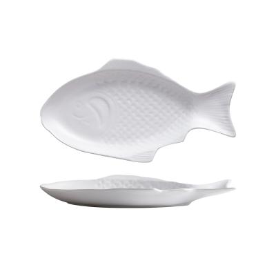 China Sustainable Popular Ceramic Splint , Ocean Series Fish Shaped Serving Dish for sale