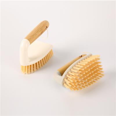 China Sustainable Bamboo Handle Clothing Washing Brush Household Laundry Wholesale Clothes Scrubbing Cleaning Brush for sale