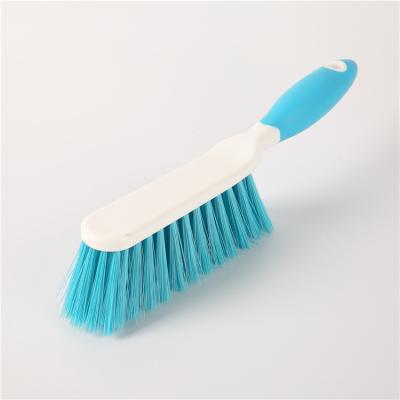 China Viable Manufacturer Wholesale Long Handle Plastic Cleaning Brush Bedroom Covers Cleaning Brushes for sale