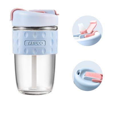 China Viable Tafuco Customized Mugs Eco-Friendly Mr. and Mrs. Logo Kids Cute Kawaii Glass Cups Reusable Coffee Mugs with Lid for sale