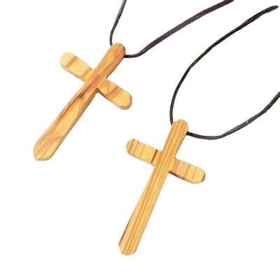 China Europe Wholesale Italian Olive Wood Cross Gift 100% Handmade Wooden Christian Necklace Cross for sale