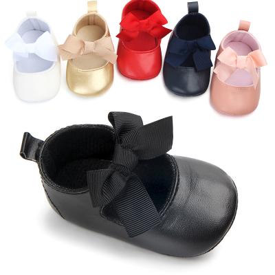 China Newborn First Walkers Baby Leather Bow-Knot Anti-Skid Retro Sole Shoes Newborn Waterproof for sale