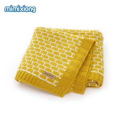 China Portable Wholesale Knitted Baby Blankets Newborn Knitted Jacquard Wrap Wrap for sale