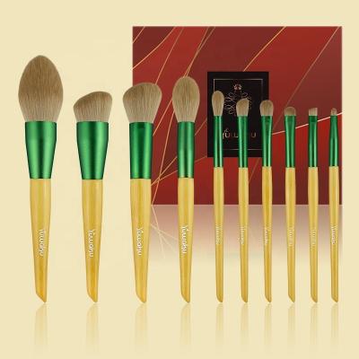 China Angular Blush KENO Makeup Brush Eyeshadow Lip Brush Set High Quality Durable Cheap 10PCS Bamboo Brocha De Maquillaje Single With Box for sale