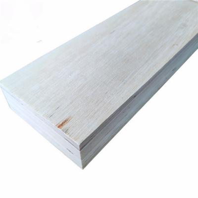 China Contemporary Plywood LVL Beams Poplar Wood LVL Timer For Making Pallet for sale