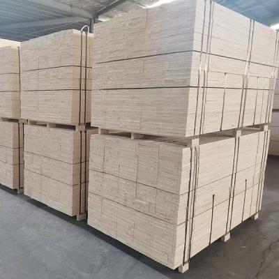 China Contemporary Poplar LVL Plywood (Laminated Veneer Lumber) For Furniture / Door Core for sale