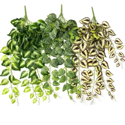 China 11 fork green plant home and abroad environmental friendly artificial leaf perilla leaf wall hanging decoration for sale