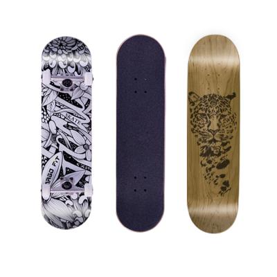 China Professional Skater Mago Fit Skate Board Deck With Russian OEM Customized Logo Light Maple Technology Skateboard Complete 2022 for sale