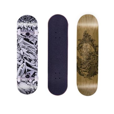 China Professional Skater Russian Maple Wood Complete 22 Inch Skate Board Longboard Skate Board With Skate Tool And Stickers for sale