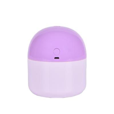 China Wholesale Cute Outdoor Mini Humidifier 300ml Large Capacity Household Air Dome Humidifier With USB Cable for sale