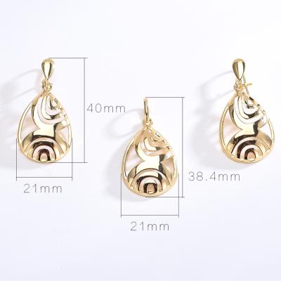 China Best Price TRENDY Hollow Out Elegant Gold Jewelry Set Earring Pendant Necklace for sale