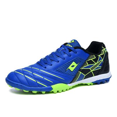 China 2023 Active Sports Spring And Summer Low Top Soccer Shoes Male And Female Adult Couples Long Spike Broken Spike Training Sports Football Shoes for sale