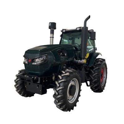 Chine Building material stores made in china agricultural machinery 4x4 tractor wheel garden tractor with cabin à vendre