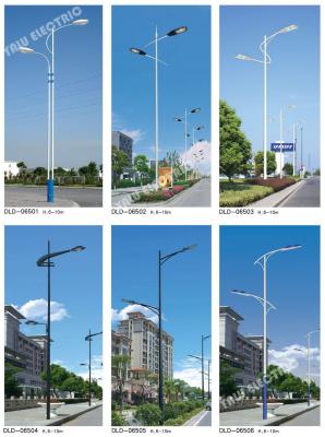 China hot sale style powder coating double arm 6m highway street lighting poles with solar floodlighting for sale