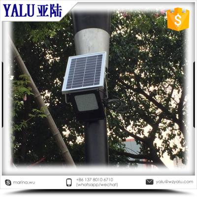 China 500C Waterproof  LED Solar Flood Light Solar Powered Motion Sensor Flood Light for sale