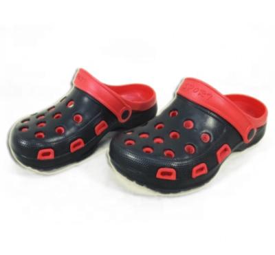 China Daily Occasion Two Colors of Comfortable Slippers Non-slip EVA Summer Slippers EVA Slippers Suitable For Home and Garden for sale