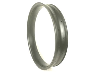 China 100MM*25MM Kohlenstoff-fettes Fahrrad dreht 26ER Toray 700, das mit Scheibenbremse schlauchlos ist zu verkaufen