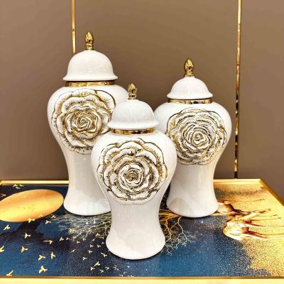 China European style Light luxury large general jar countertop handicraft ceramic electroplated vase jar table flower vase with gold silvery for sale