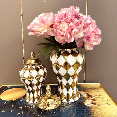 China European style Factory direct sales of cross-border electroplating general jars, ceramic European style flower vases, light luxury handicraft o for sale