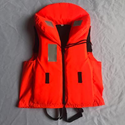 China WHISTLING LIFE JACKETS Canoe Kayaking Life Vest Neoprene Snorkeling Life Jackets Swimming Jaket Safety Vest Water Life Jackets for sale