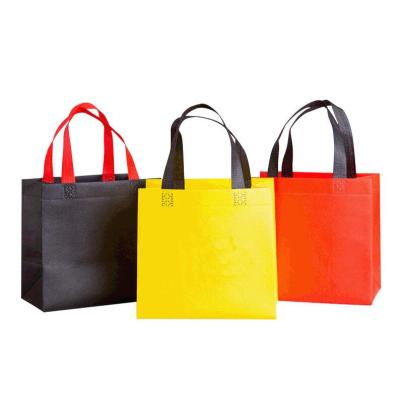 China Reusable Custom Reusable Shopping Laminated Non Woven Tote Bag for sale