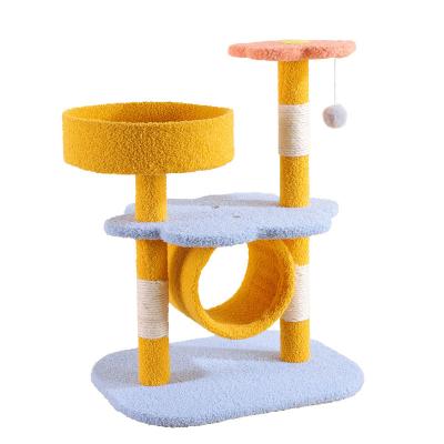 China Customized Viable Cats Toy Post For Cats Toys Interactive Pet Toys Wooden Cat Tree Scratch Post With Balls for sale