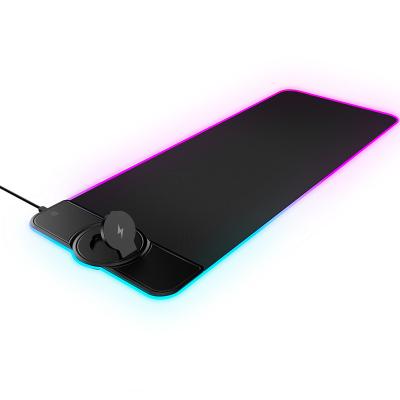 China Custom led light gaming large radio charging gamer black mouse pad 15w wireless charger large rgb gaming mouse pad rgb for sale