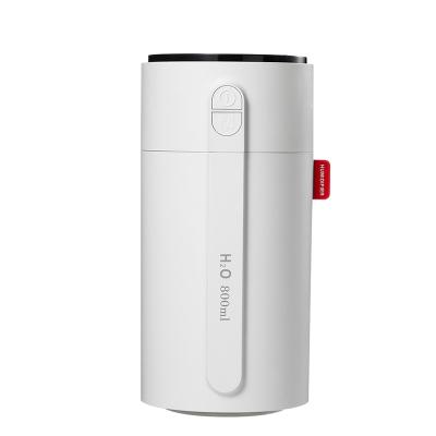 China Hotel Smart Mini Humidifier 2000mAh Battery USB Mini Diffuser Smart Induction Desktop Portable Mist Maker Sprayer for sale