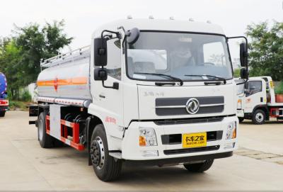 Chine Occasion de diesel troque le camion-citerne aspirateur utilisé de carburant 20000 litres à vendre