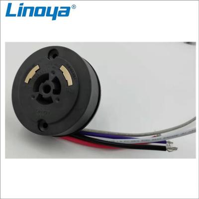 China Residential / Multipurpose Waterproof 7Pin IP67 Twist Lock Photocell Receptacle for sale