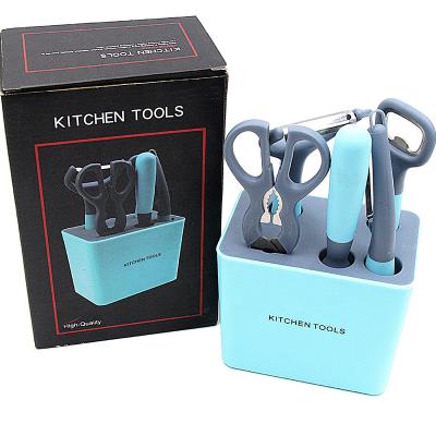 China 2021 New Viable Kitchen Tools and Instruments Set Fruit Peeler Scissors Wine Opener with Storage Box for sale