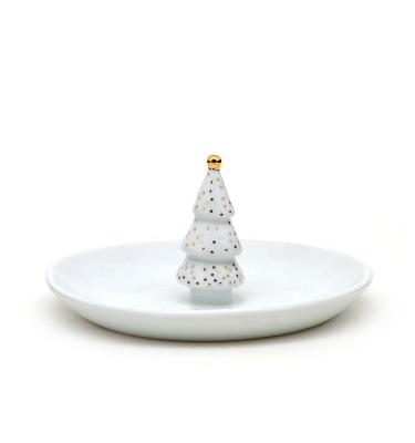 China Eco-friendly Wholesale Porcelain Christmas Tree Shape Ring Holder Jewelry Dish For Gift With Handpaint for sale