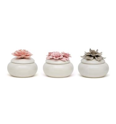 China New design eco-friendly ceramic jewelry box with 3d floral lid for gift for sale