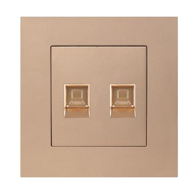 China Easy Installation Best Seller 250V Modern 13A Wall Switch Outlet Switch Electrical Wall for sale