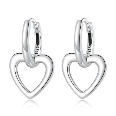 China High Quallity New Design 925 Sterling Silver Simple Love Ear Buckles Girl Heart Earrings for sale