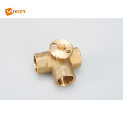 China 3VDC Brass Mini Electric Ball Valve With POM Actuator Revolving Shaft for sale