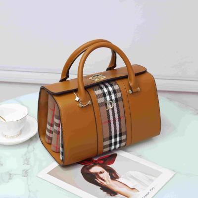 China Fashion hot selling products large-capacity luxury handbags slot common ladies bag textures bags woman factory direct sales 28 cm for sale