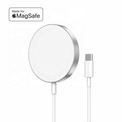 China Mobile Phone Magnetic USB C MFi 15W Wireless Charger for iPhone 13/12 Wireless Charging Pad with Built-in Magnets for sale