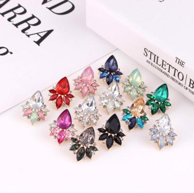 China 2021 FASHIONABLE Shape Crystal Earrings Water Drop Geometric Acrylic Stud Earrings for sale