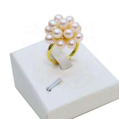 China 2021 Elegant Flower High Quality Freshwater Cultured Pearl Ring With Women's Silver Plated S925 Wholesale Price for sale