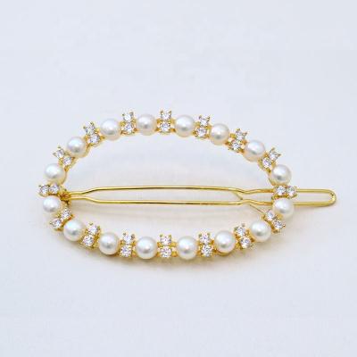 China Wholesale Trendy Simple Style Fashion Korean Freshwater Oval Shape Pearl Hair Clips Zircon Hairpins Set For Women for sale