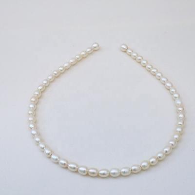 China European and American popular style 2021 retro style white freshwater pearls pearl headband for women and girl for sale