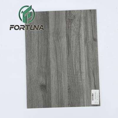 China Moisture Proof Hot Sales Good Price Melamine Laminated Chipboard Sheets for sale