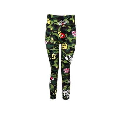 China Shop 7/8 Length Soft Custom Yoga Camouflage Green USA Anti-Wrinkle Polyester Buttery Polyester Spandex Emblem Prints Capri Leggings Girls for sale