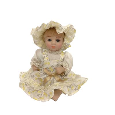 China DIY TOY Rural Style Porcelain Dolls With Nice Fabric for sale